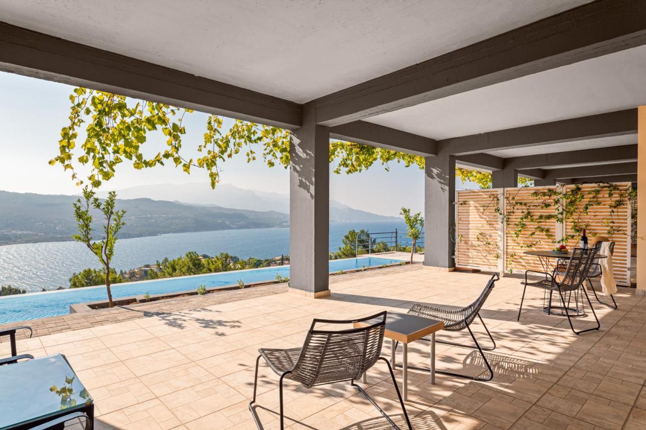 Appartamento Heaven'S Door Samos Town Esterno foto